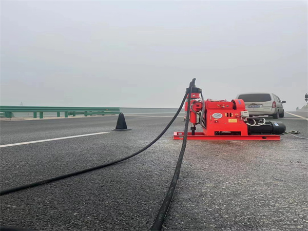 桥头镇马路路基路面开裂下沉注浆加固灌浆